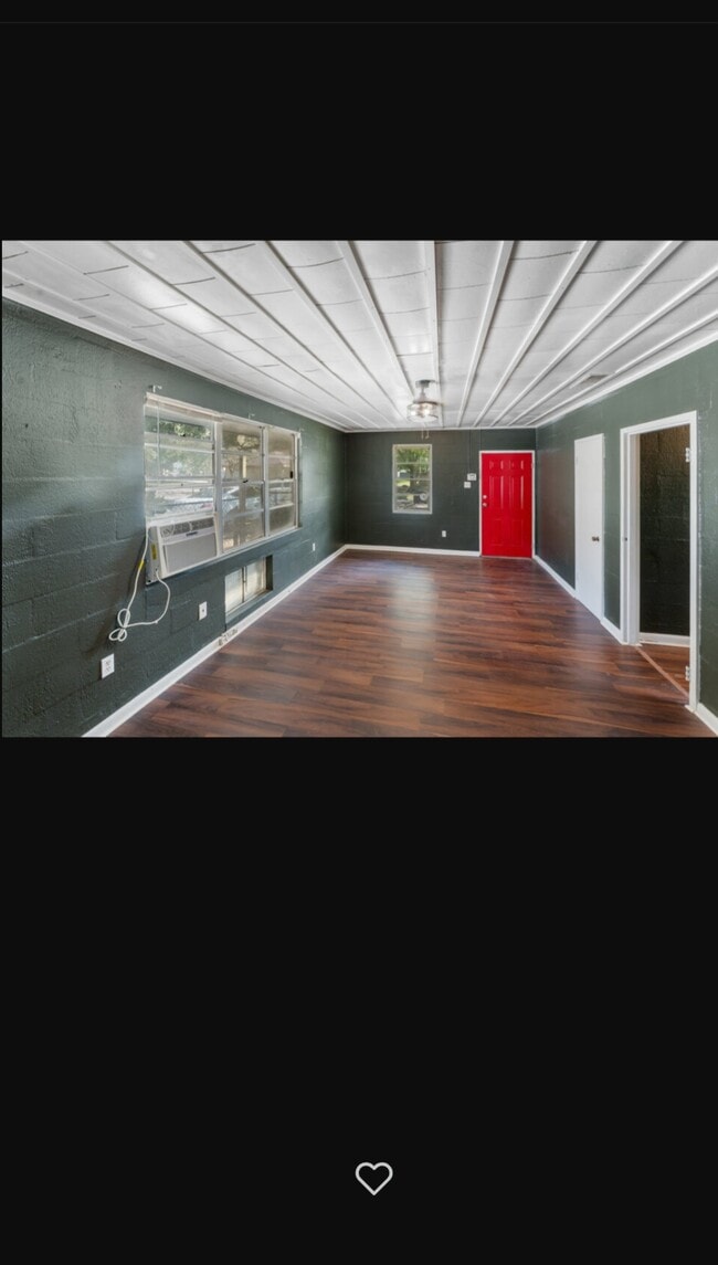 Photo - 3737 Maywood Ave