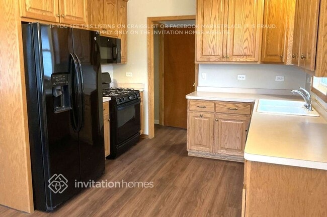 Photo - 8844 167th Pl