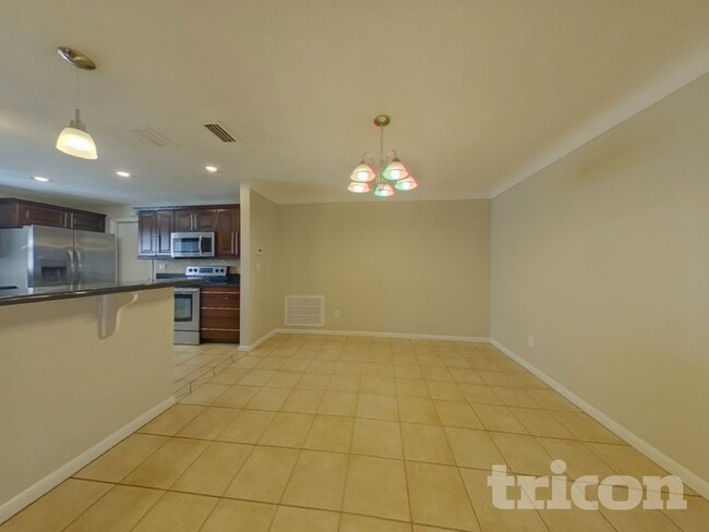 Photo - 1337 Hamlin Dr