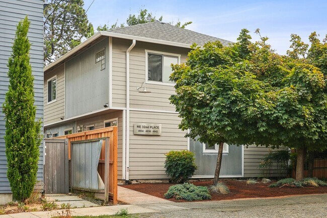 Photo - 4934-4942 NE 32nd Place Unit 4942