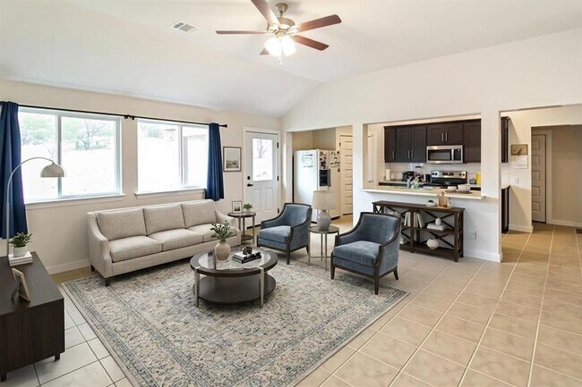 Photo - 21102 Niagara Cove