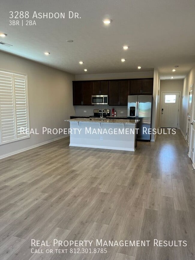 Photo - 3288 Ashdon Dr