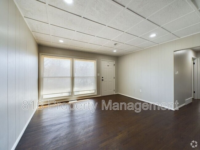 Building Photo - 7506 E 50th Terrace Rental