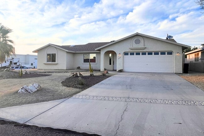 Photo - WINTER RENTAL 2026-2027