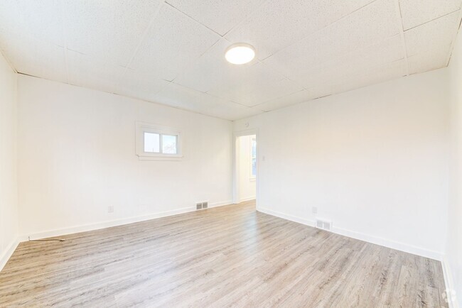 Building Photo - 615 E Warrington Ave Unit #2 Rental