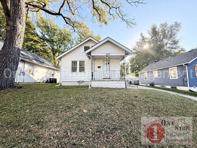 Building Photo - 3-Bedroom, 1.75-Bathroom home in Independence