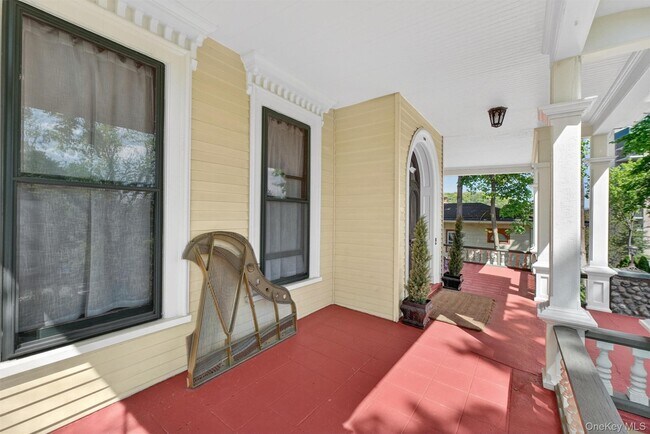 130 Depew St