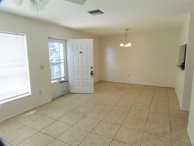 Photo - 104 Northlake Dr Unidad 104