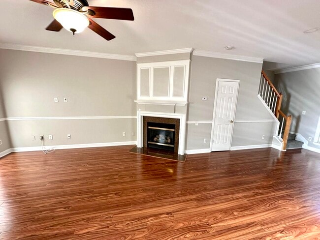 Photo - 2125 McKenzie Creek Dr