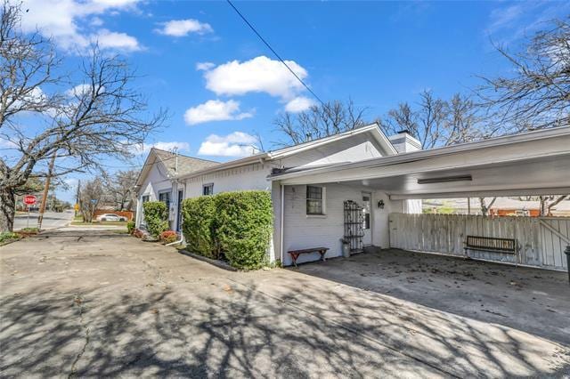 Photo - 415 W Couts St