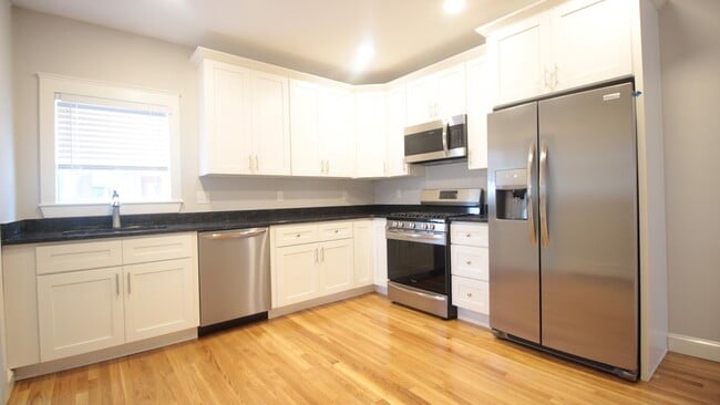 Photo - 1429 Cambridge St Unit 1B