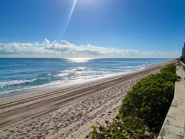 Photo - 5440 N Ocean Dr Unit 601