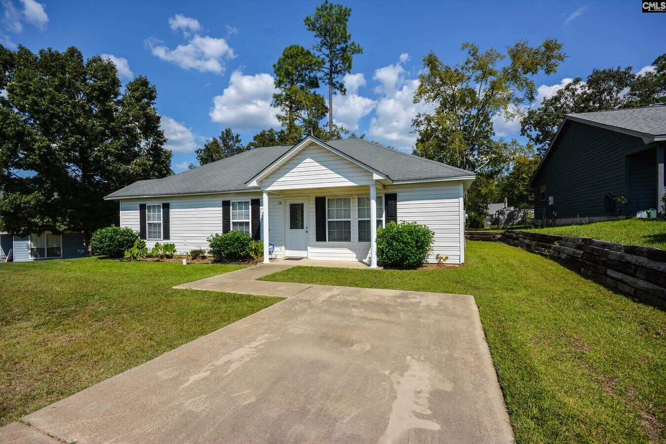 Photo - 136 Elstow Rd