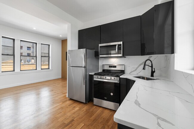 3025 W Irving Park Rd