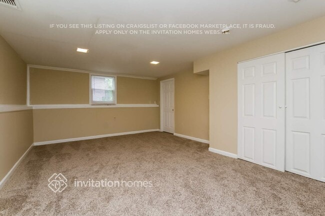 Photo - 325 Hill Crest Cir