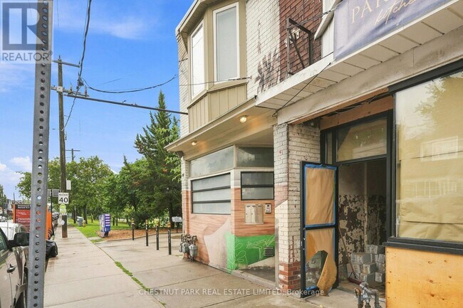Photo - 208 Greenwood Ave