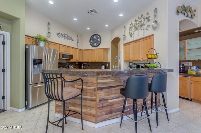 Photo - 3922 E Carson Rd