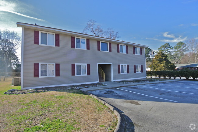 Building Photo - 1727 Elmwood Dr Unit D Rental