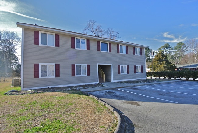 Photo - 1731 Elmwood Dr Apartment Unit C