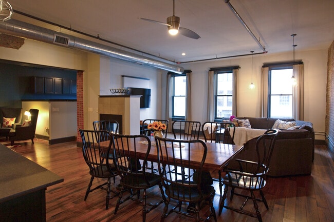 LR view from Kitchen - 225-200 E Blaine St Unit 200