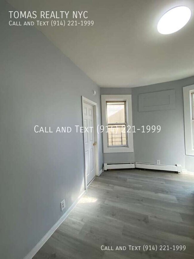 Photo - 67 Van Cortlandt Park Ave