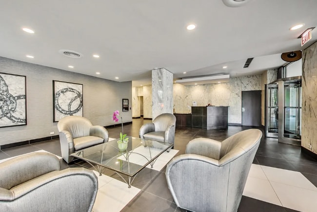 Photo - Goldcoast 1b1b Apartment Available