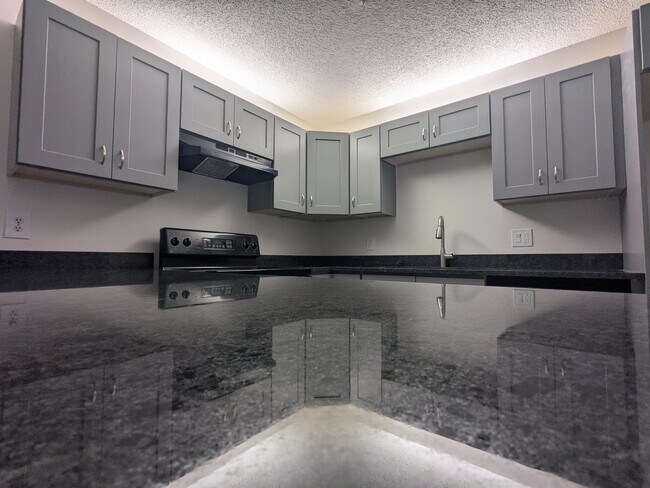 Photo - 2191 White Pine Cir