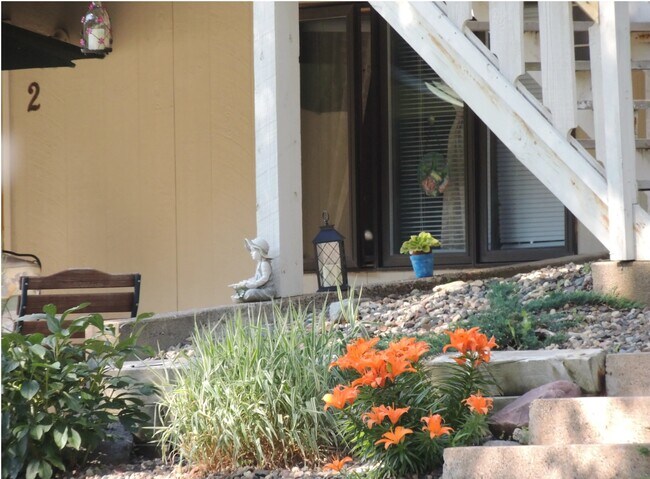 Photo - 85 Coulee Rd Unit 85 Coulee Road