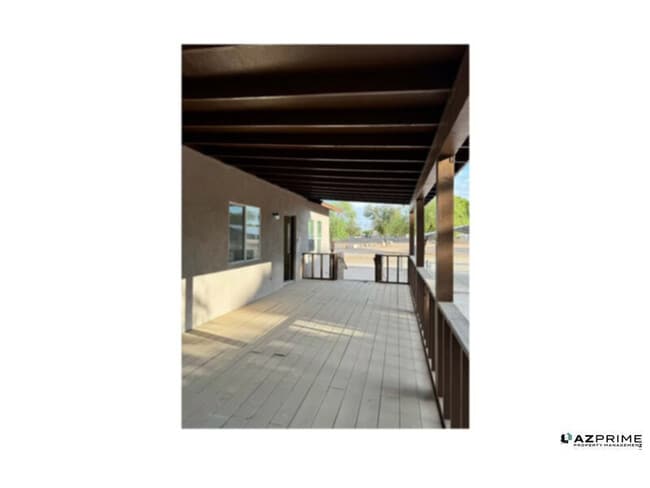 Building Photo - Lovely house