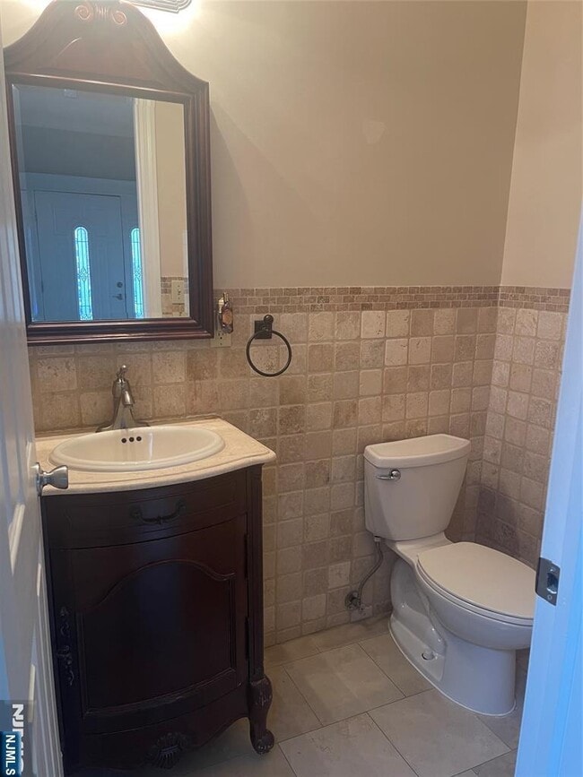 Photo - 55 Crescent Ave