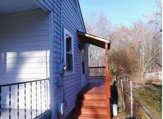 Photo - 214 Lansdale St