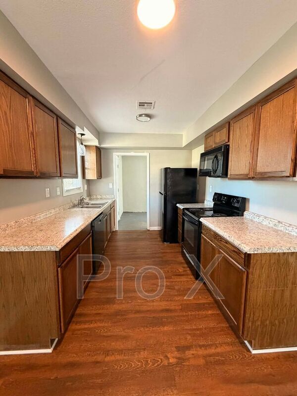 Photo - 1727 S Porter Ave