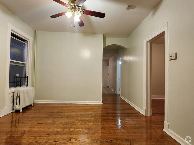 Building Photo - 563 E 24th St Unit 563 east 24th street paterson NJ 07514 Rental
