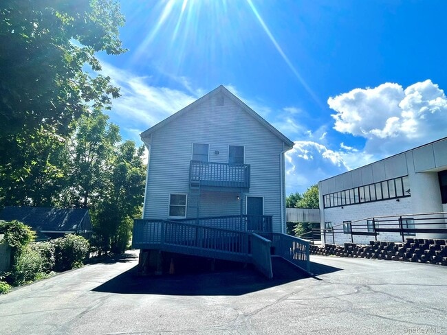 Photo - 252 High Ave Unit 2