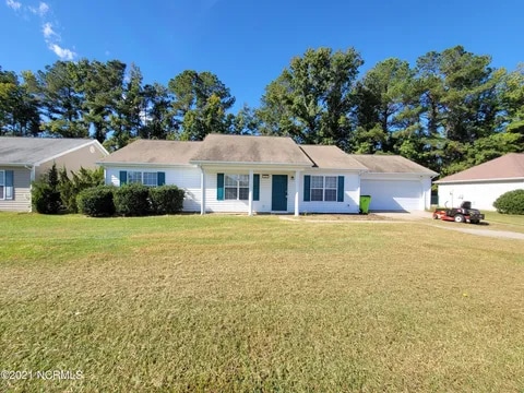 Photo - 143 Corinth Dr House