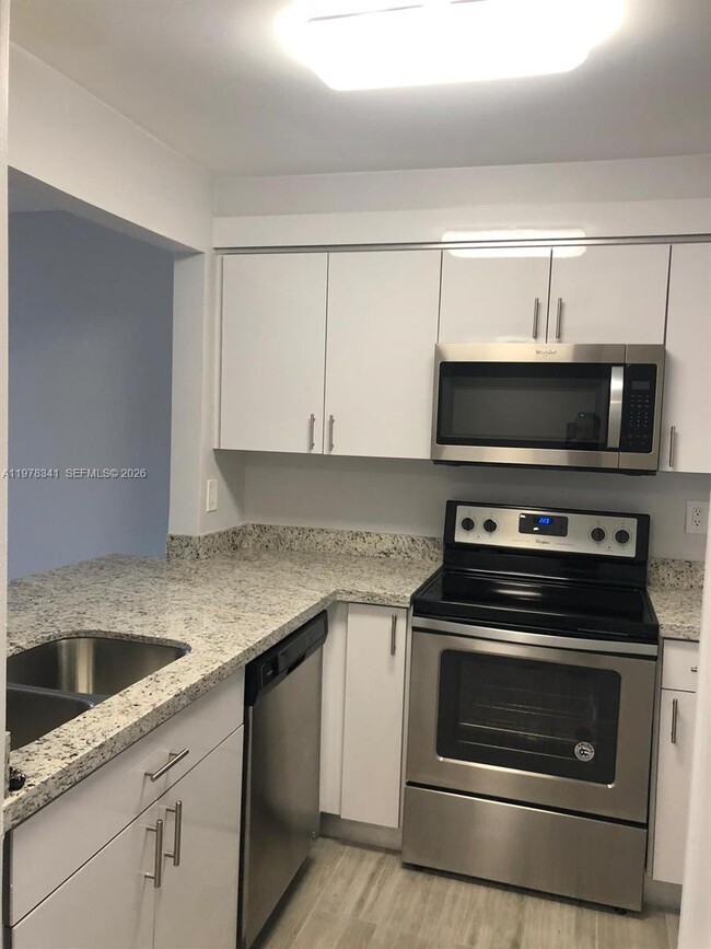 Photo - 3400 Foxcroft Rd Unit 104