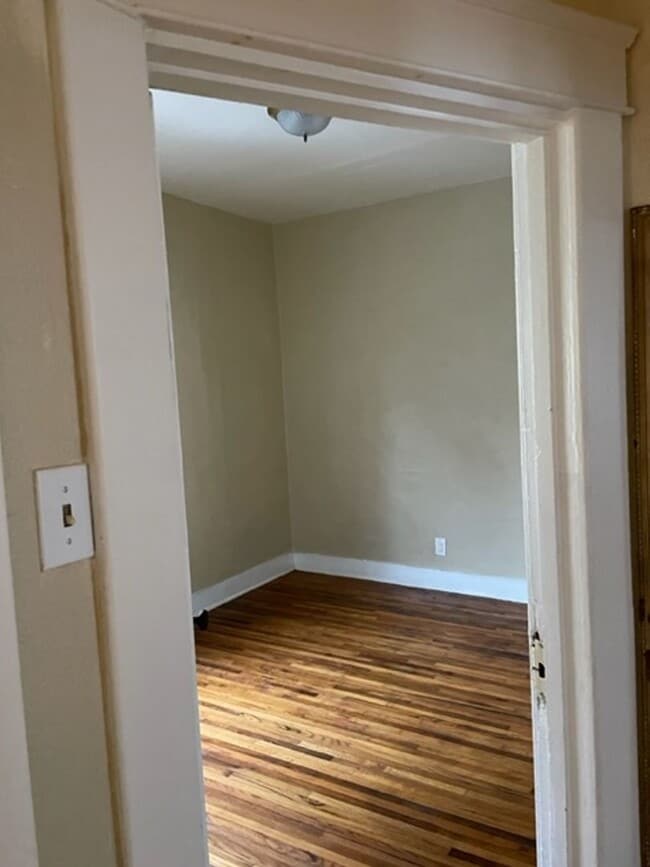 Photo - Charming 20's home