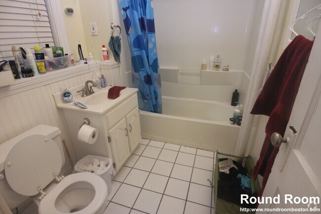 Building Photo - 90 Brainerd Rd Unit 7 Rental