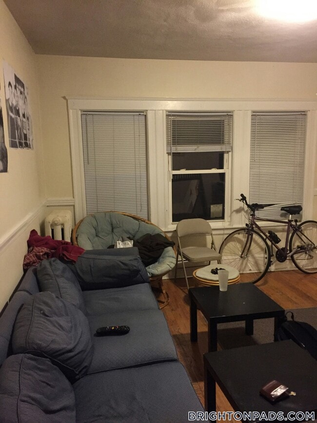 Building Photo - 97 Kilsyth Rd