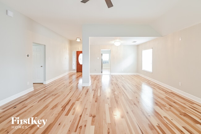 Photo - 10364 Stone Gate Dr