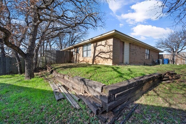 Photo - Kennedale 2-bed 2-bath Duplex