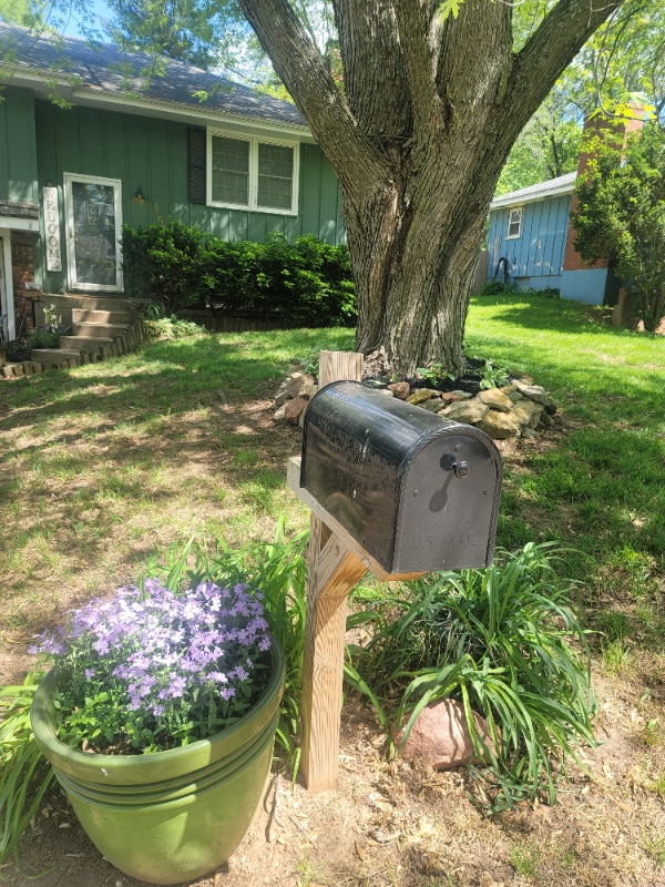 Photo - 1633 N Rogers St