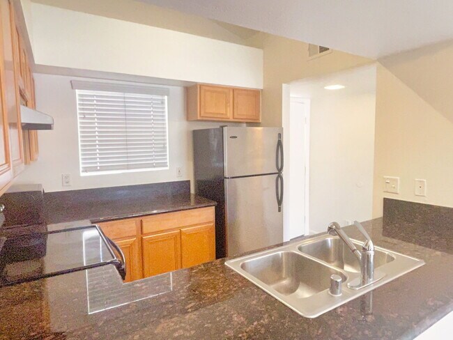 Photo - 1065 W 1st St Unit Apt 204