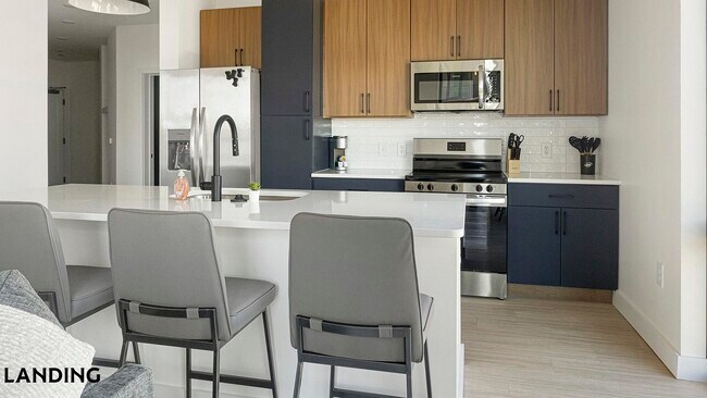 Photo - 1007 S Mint St Unidad 909