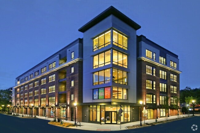 Building Photo - Mosaic South Orange Rental