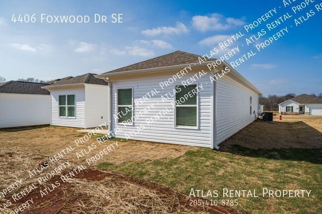 Photo - 4406 Foxwood Dr SE