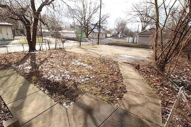 Photo - 1302 N Ewing St