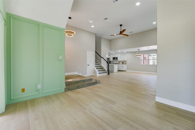 Photo - 1901 Canyon Creek Ct