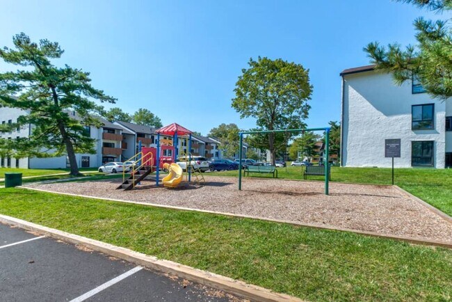 Photo - Echelon Glen