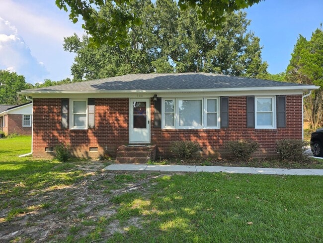 Building Photo - 300 Mary Scott Dr